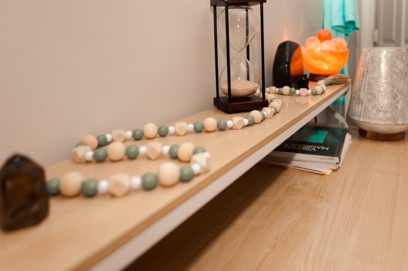 Row of beads along a shelf